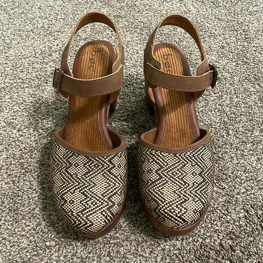 Women's BOC Natasha Clogs, brand new never worn